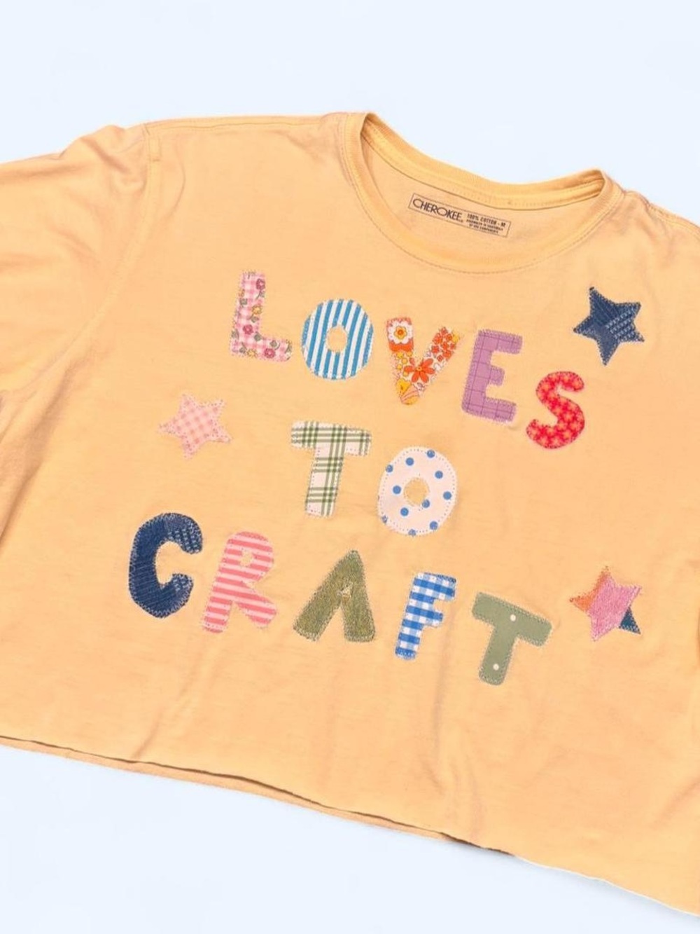 Handmade Butter Yellow “loves to craft” Appliqué Tee